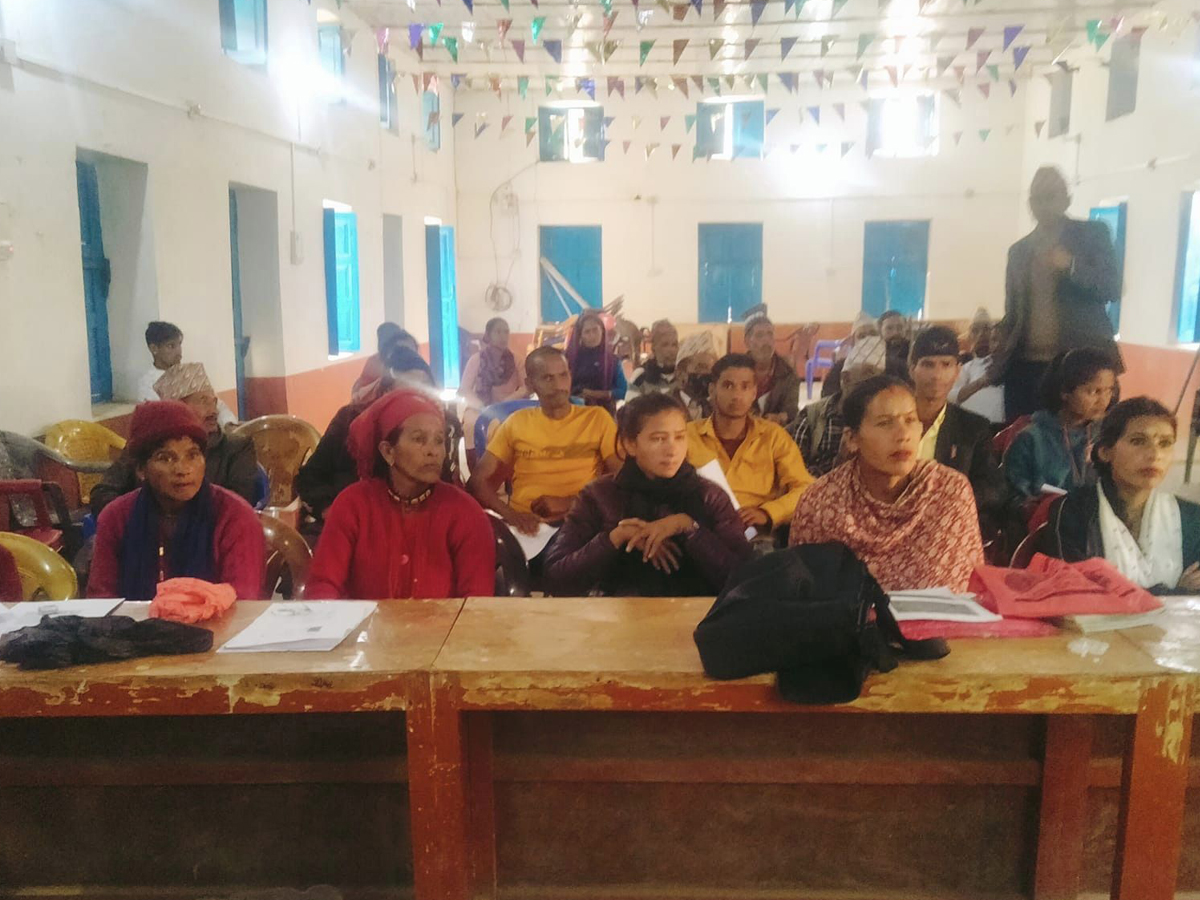 रोजगारीका लागि भारत गएका नगरबासीको निशुल्क बीमा गर्दै पाटन नगरपालिका 